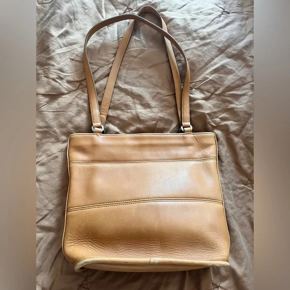 VINTAGE COACH Tribeca Camel Glove Tanned Leather Bleeker Bucket Shoulder Bag - Picture 7 of 11